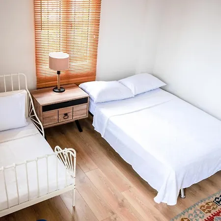 Hotel Private With Garden Near Beaches In